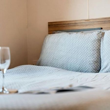 Tattershall Lakes: Sally'S Superior Stay Exteriér fotografie