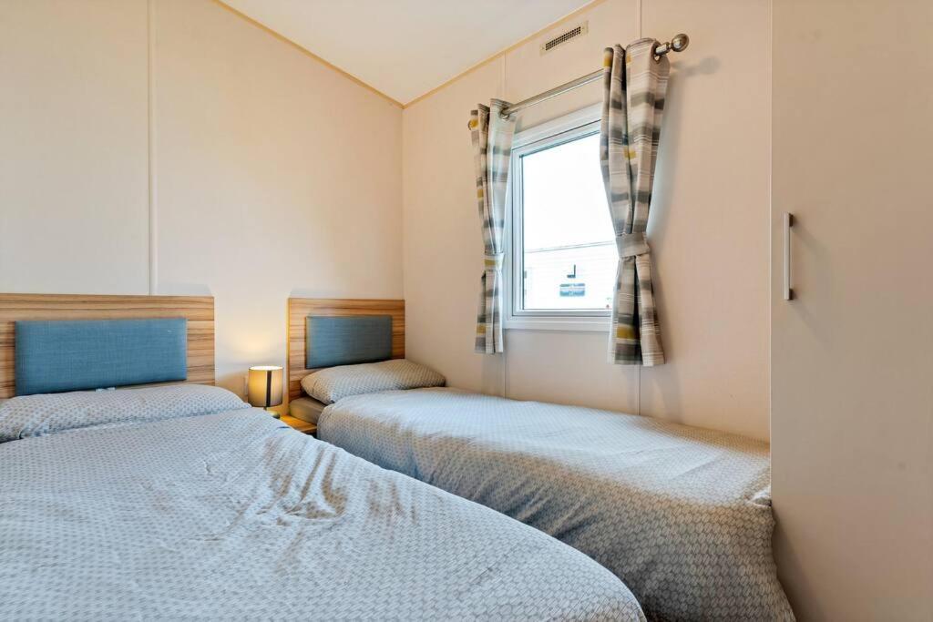 Tattershall Lakes: Sally'S Superior Stay Exteriér fotografie
