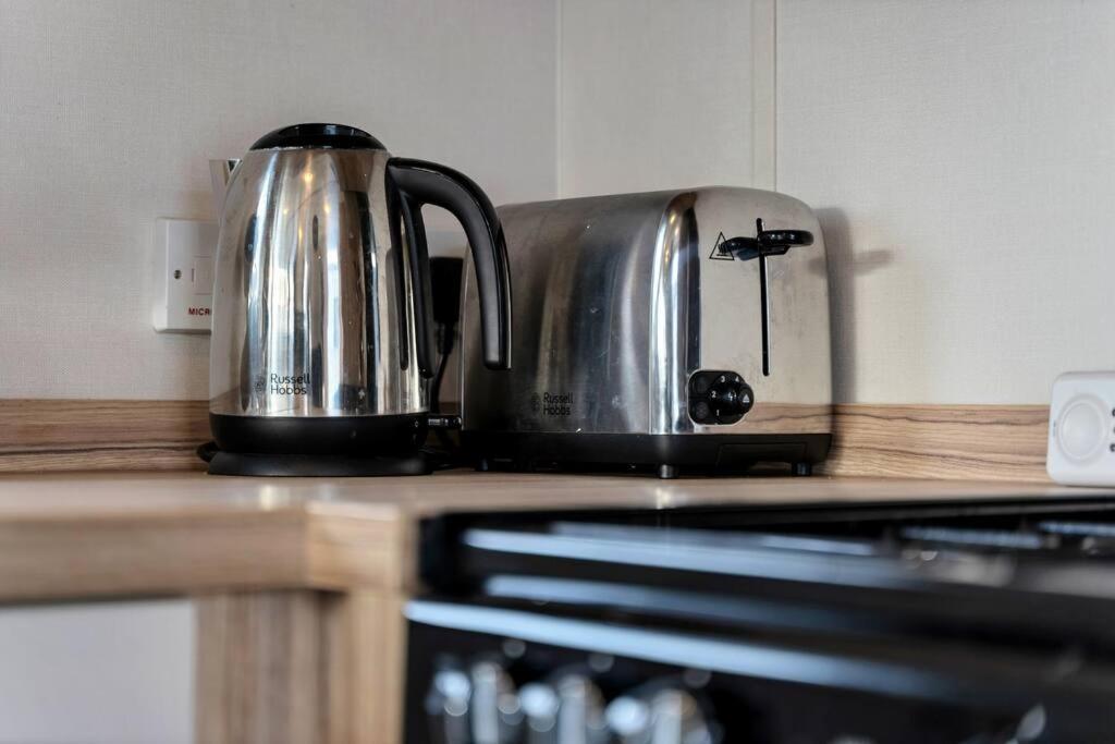 Tattershall Lakes: Sally'S Superior Stay Exteriér fotografie