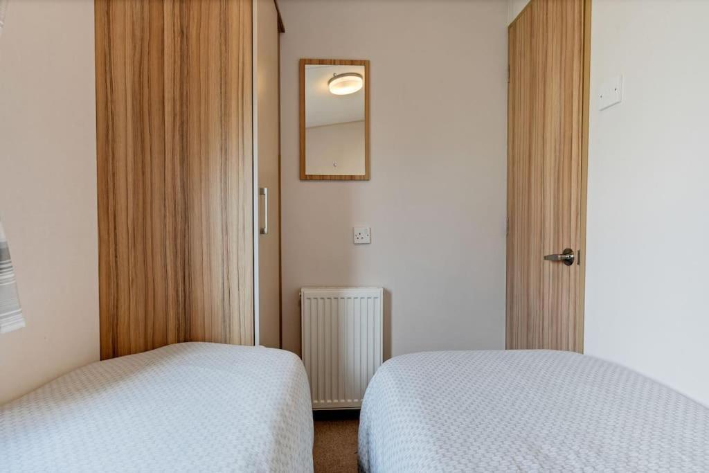 Tattershall Lakes: Sally'S Superior Stay Exteriér fotografie