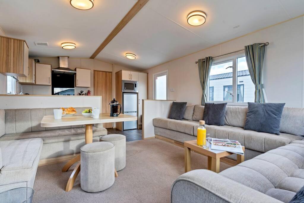 Tattershall Lakes: Sally'S Superior Stay Exteriér fotografie